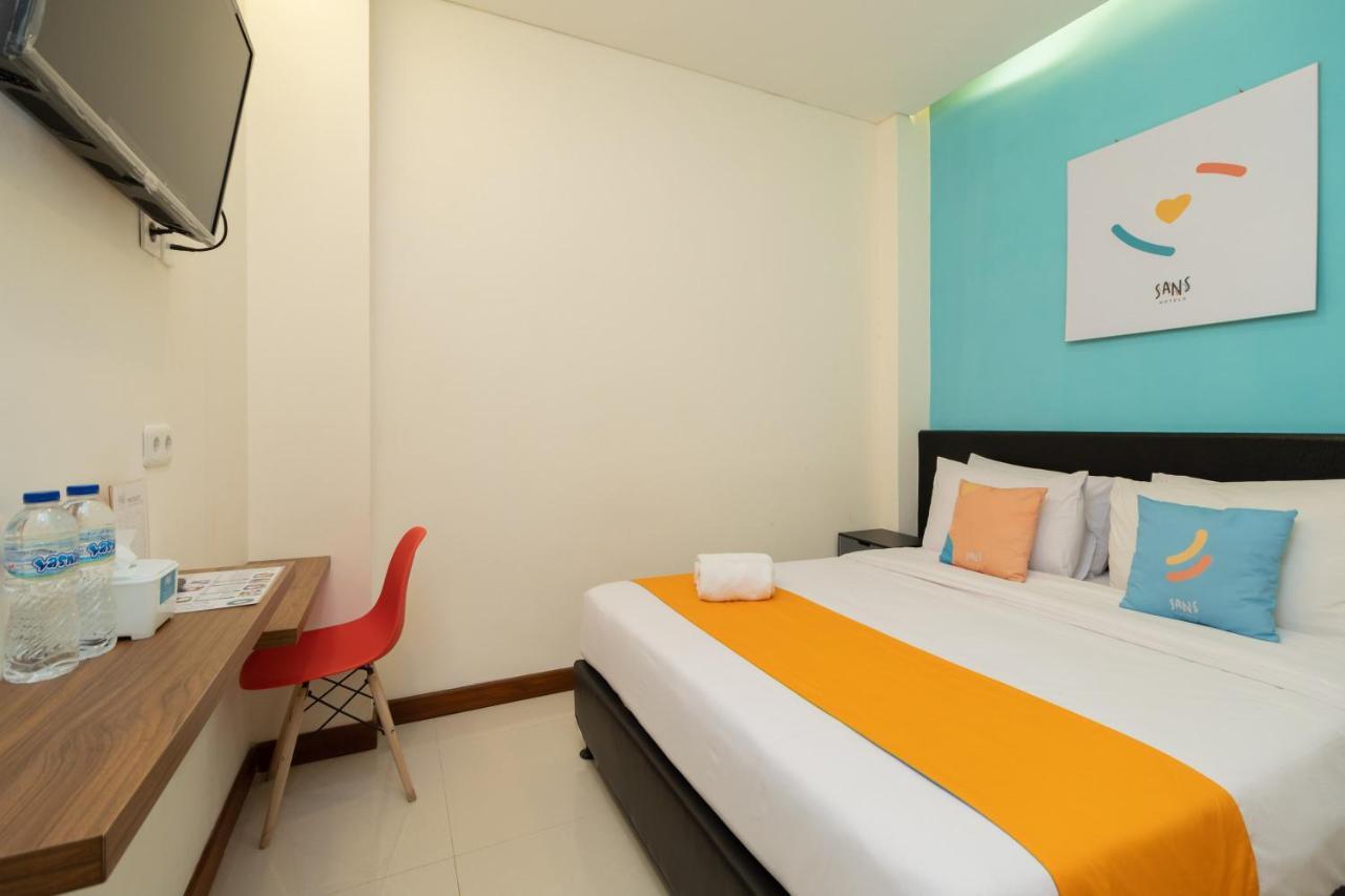 Sans Hotel Suryakencana Bogor Ngoại thất bức ảnh
