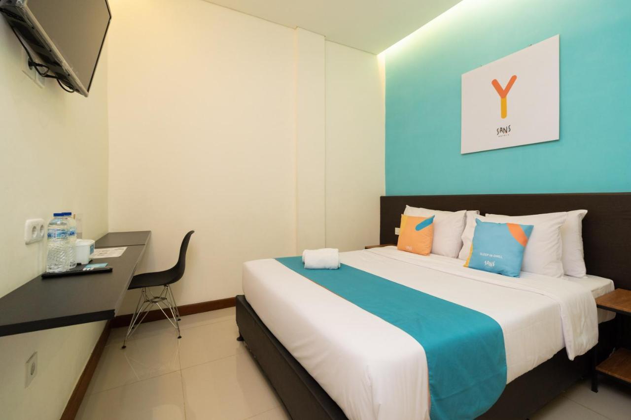 Sans Hotel Suryakencana Bogor Ngoại thất bức ảnh