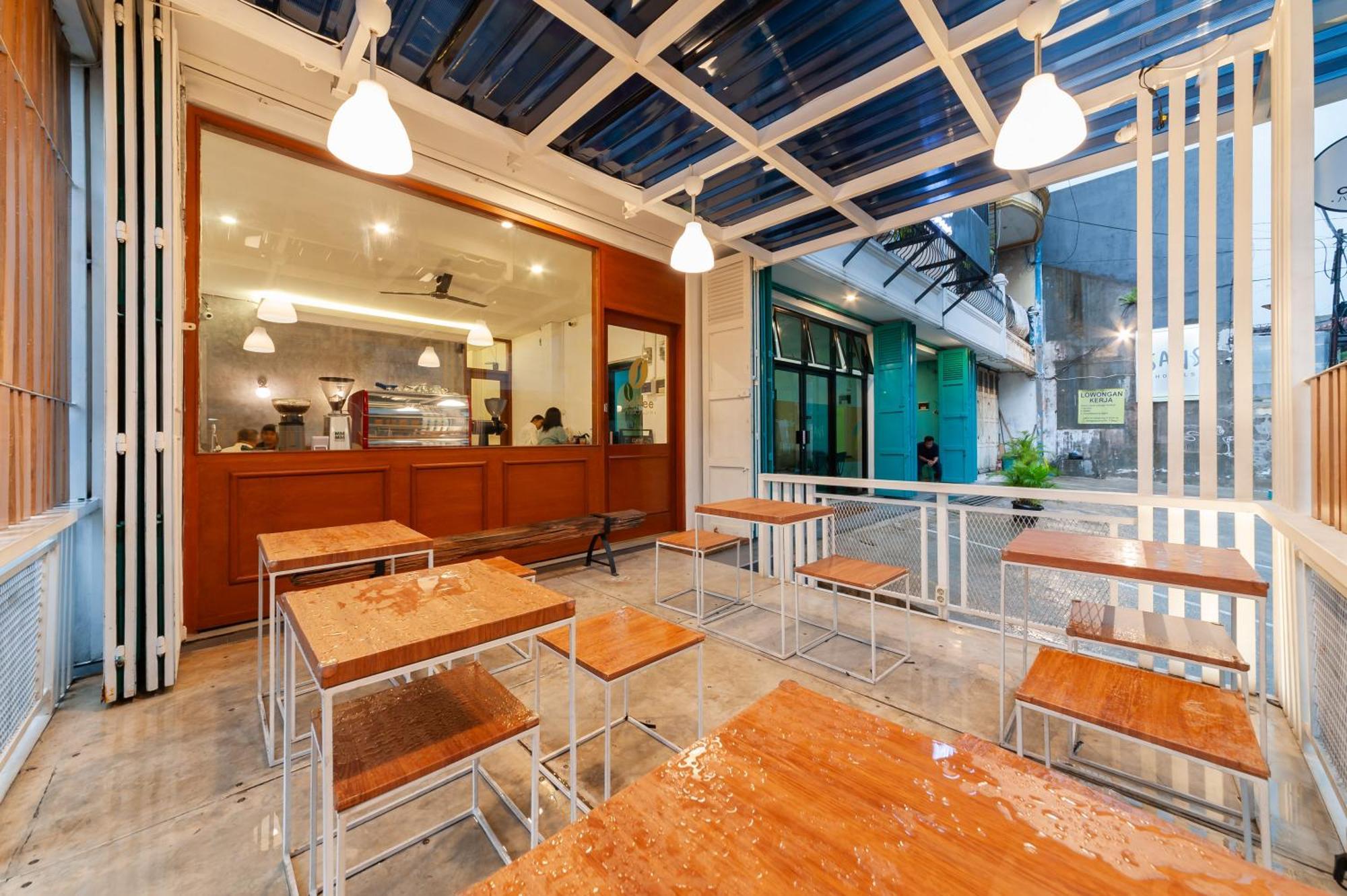 Sans Hotel Suryakencana Bogor Ngoại thất bức ảnh